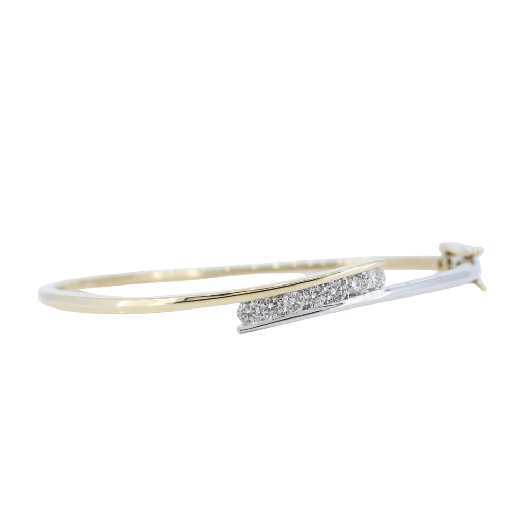 7 Diamonds Bypass Bangle in 14kt Two-Tone Gold (0.70ctw)