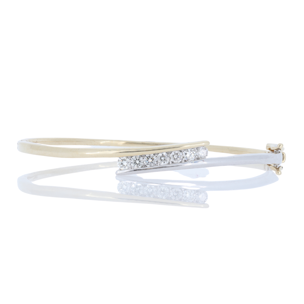 7 Diamonds Bypass Bangle in 14kt Two-Tone Gold (0.69ctw)