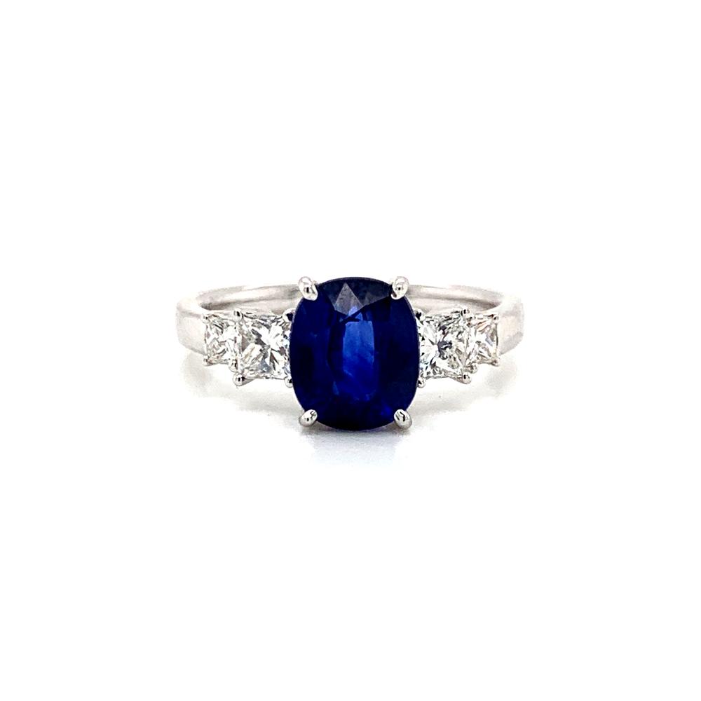 18kw sapphire ring